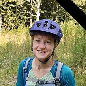 Meet your Posher, Maeve